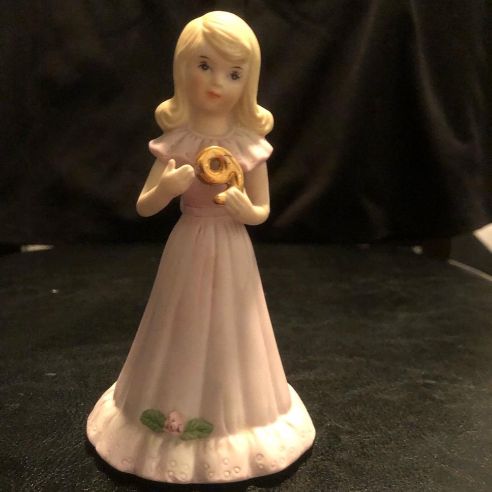Vintage Age 9 Enesco Growing Up Girls - Blonde figurines